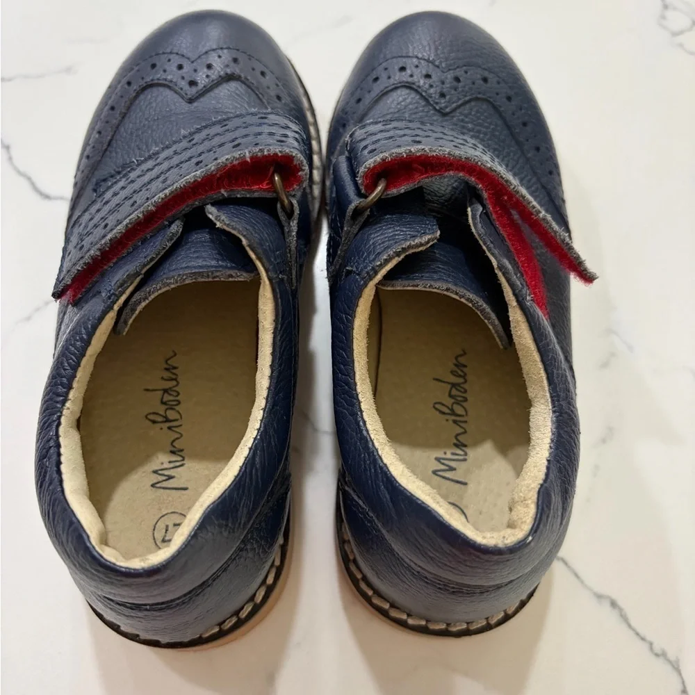 Mini Boden Leather Navy Kids Dress Shoes with Velcro strap size 27